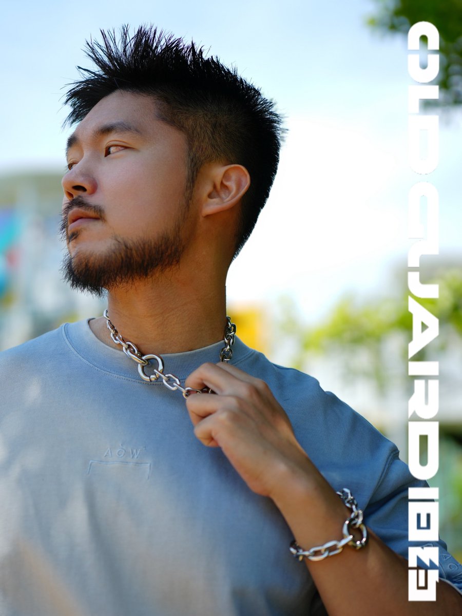 OLDGUARD007's tweet photo. SUMMER AIR|夏意空盈 Summer Ignition P-Ring Aluminum Chain
复制链接 淘宝打开 或者 浏览器登陆
https://t.co/BYzPYsG7hT
Model @柚柚ray(🍠)
#OLDGUARD旧约 #AluminumChain #PRing #SummerVibe #ZeroBurden #MensChain #超轻铝链 #P环项链 #夏日穿搭 #0负担痞帅 #机能男士项链 https://t.co/DFfL62P9Uk