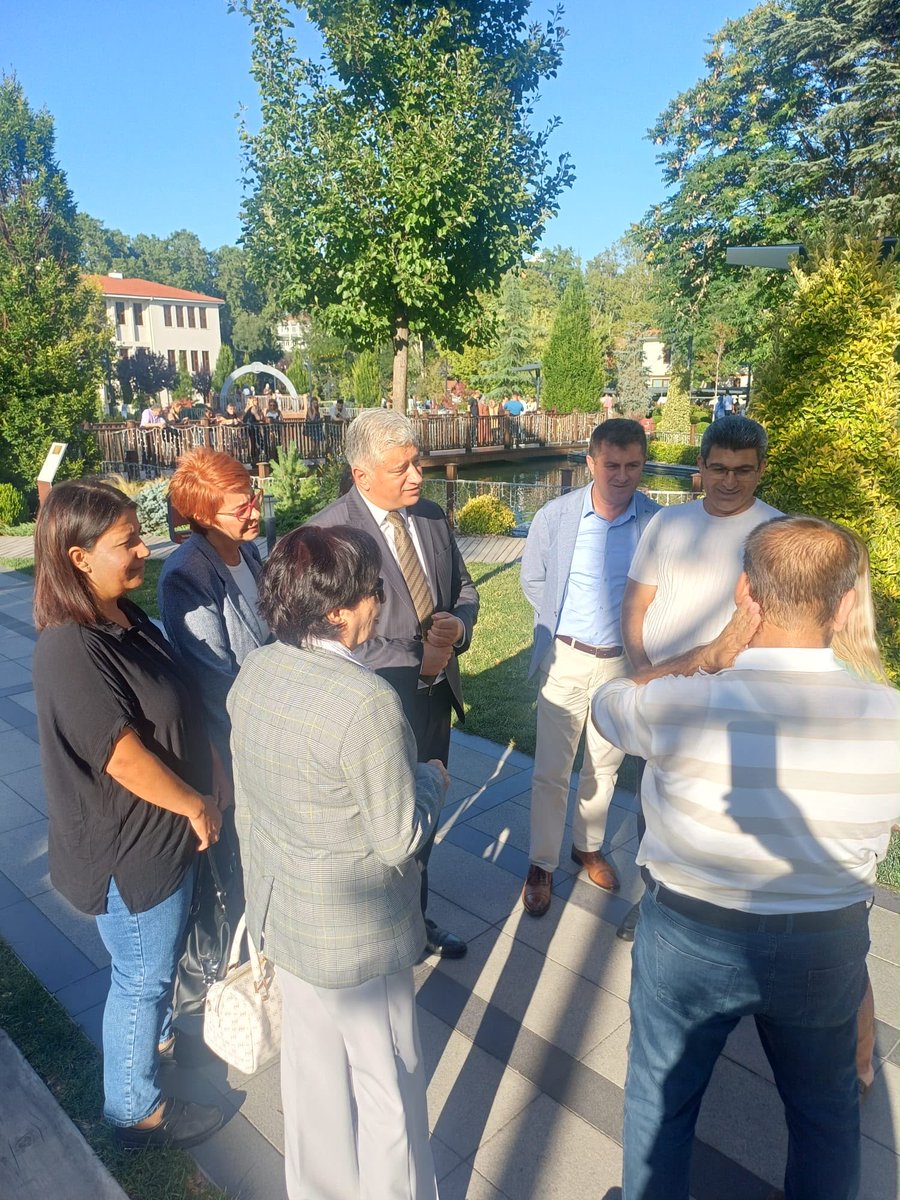 cankayayadeva's tweet photo. Gazilerimizle gerçekleştirdiğimiz anlamlı buluşmanın ardından, Adana Milletvekilimiz Sayın Sadullah Kısacık’ın katılımıyla, İl başkanımız Sn. Elçin Gülören ve İl ve İlçe teşkilat mensuplarımızla birlikte, Çankaya Saraçoğlu Mahallesi'nde vatandaşlarımız ve taksici esnafımızla👇👇 https://t.co/tybOG1jt8Q