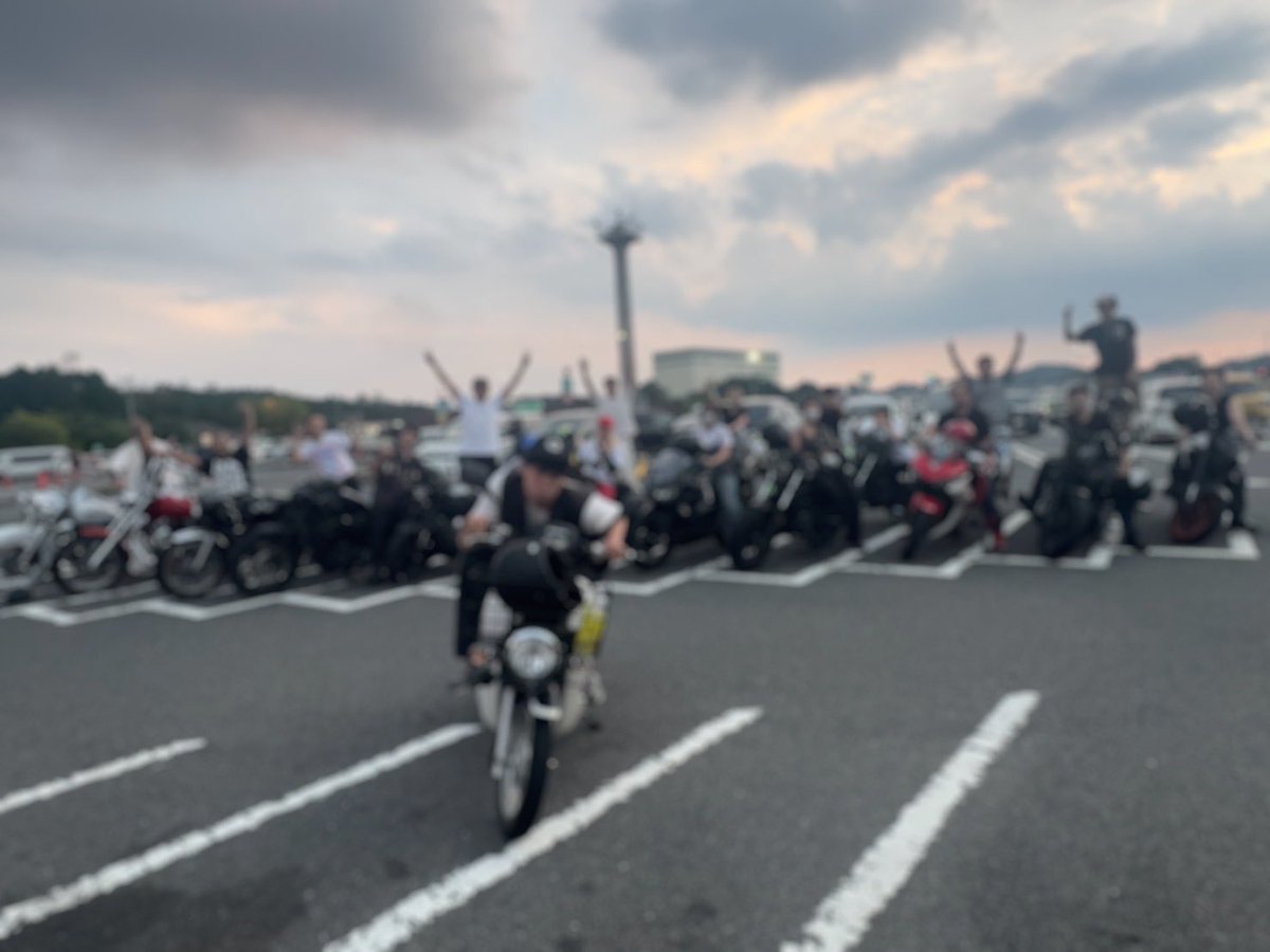 ninja40021's tweet photo. 昨日久々にマスツーしてきた
焼け死んだけど楽しかった https://t.co/9Pn4ytdTNx