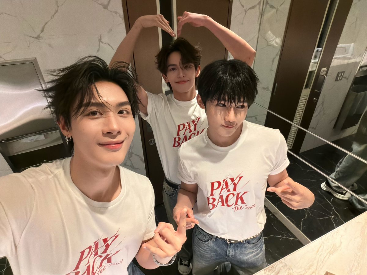 shoguunn's tweet photo. 3หน่อ aplan รักๆๆๆ 🤍
#PAYBACKTheSeries https://t.co/bRJH7mAMnj