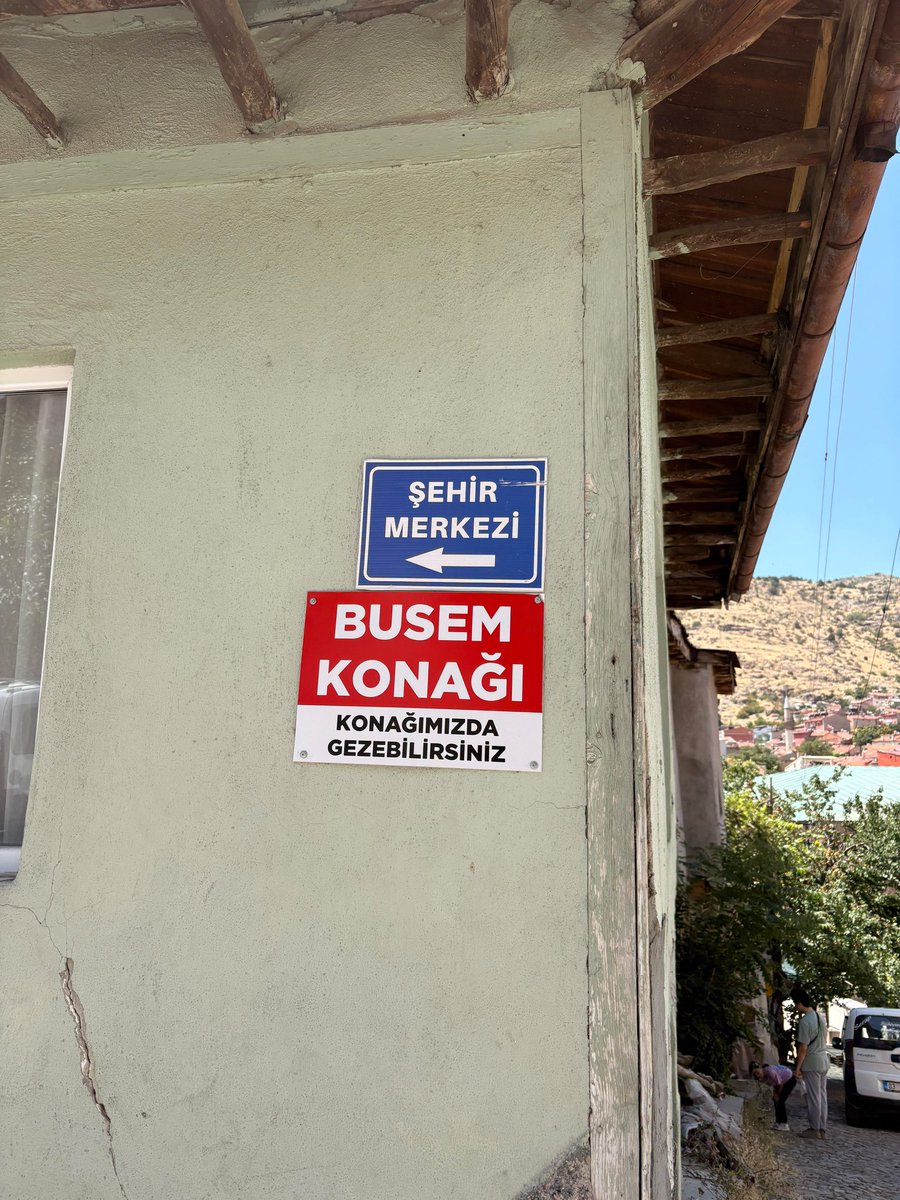 bbusevl's tweet photo. Konağım bile var benim https://t.co/5Kjdw9fF1D