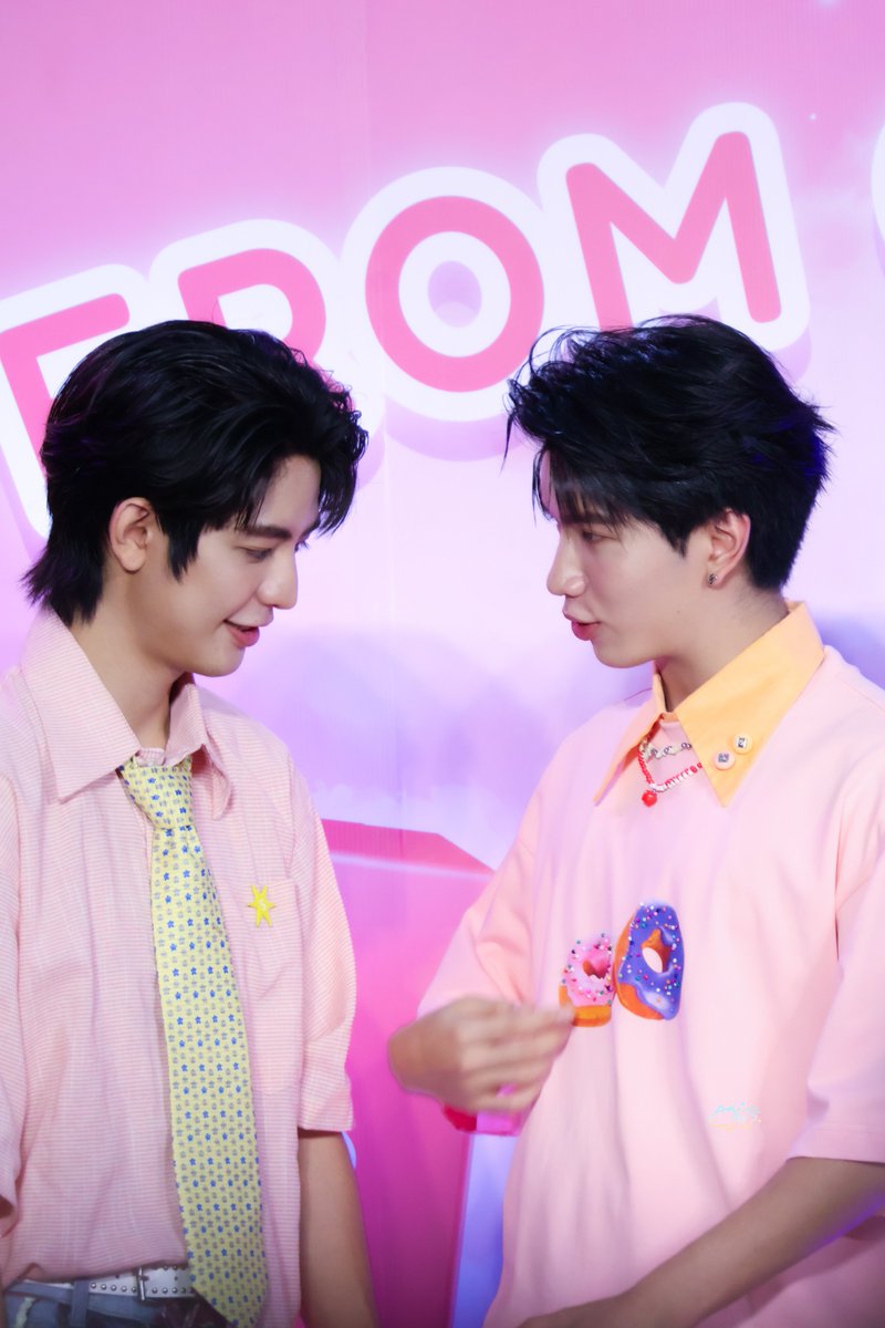 skytho_44's tweet photo. ซีคีนแจกโควต้าสาววาย ป้าตรายยยยยยยยย 

SEAKEEN X AJINOMOTO SHINE TOGETHER 

#FromCellToShinexSeaKeen
#FriendsofAminoBeau
ꕤ꒰ #sea_ta_lay , #keenkeno | #seakeen ꒱ꕤ https://t.co/OCaaJVUo23