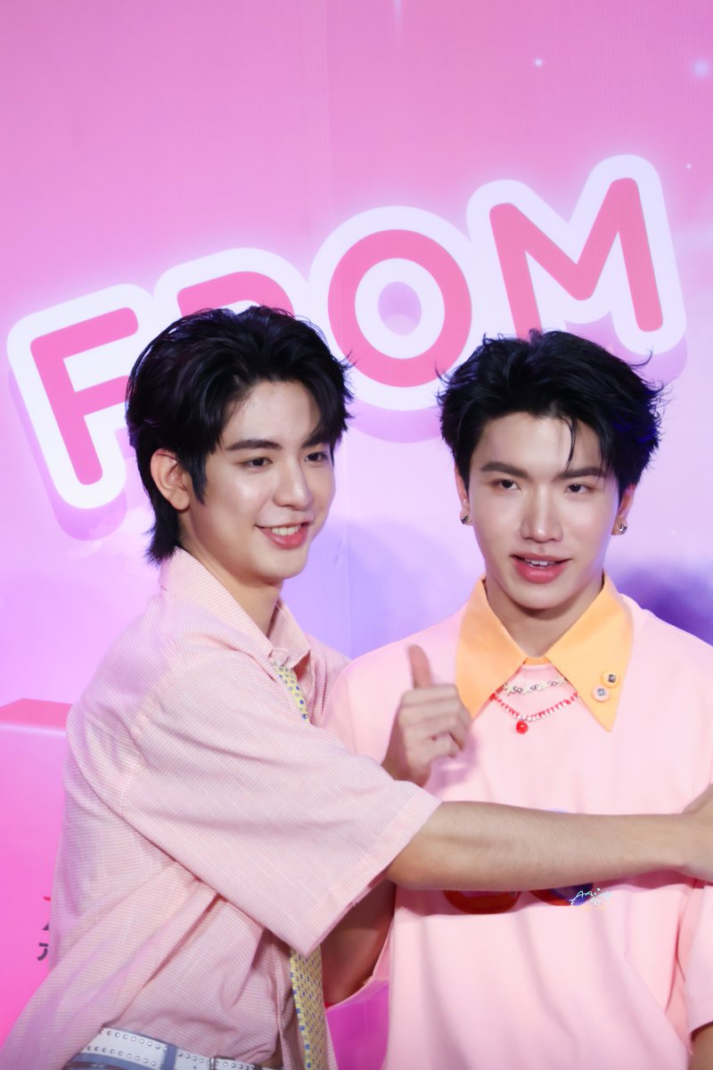 skytho_44's tweet photo. ซีคีนแจกโควต้าสาววาย ป้าตรายยยยยยยยย 

SEAKEEN X AJINOMOTO SHINE TOGETHER 

#FromCellToShinexSeaKeen
#FriendsofAminoBeau
ꕤ꒰ #sea_ta_lay , #keenkeno | #seakeen ꒱ꕤ https://t.co/OCaaJVUo23