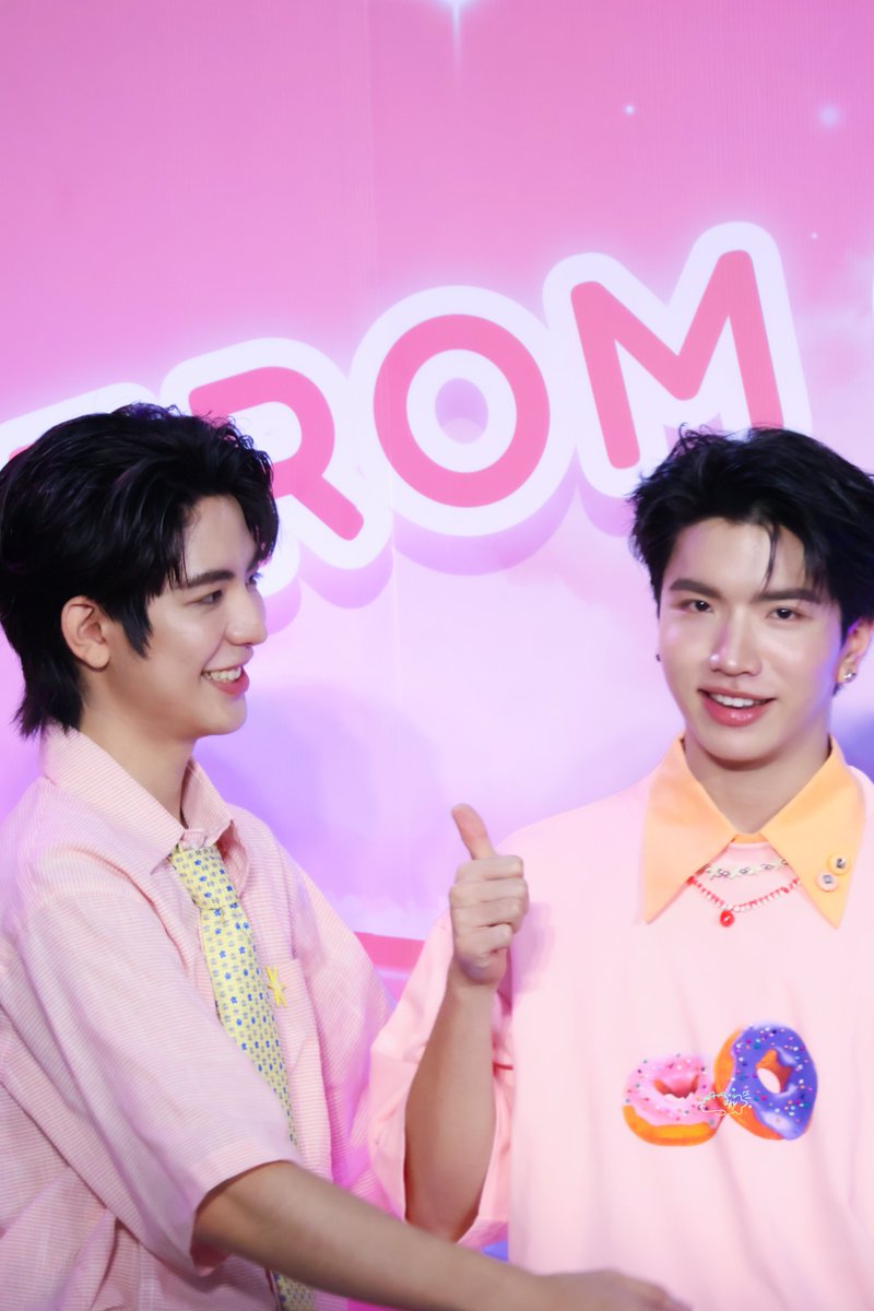 skytho_44's tweet photo. ซีคีนแจกโควต้าสาววาย ป้าตรายยยยยยยยย 

SEAKEEN X AJINOMOTO SHINE TOGETHER 

#FromCellToShinexSeaKeen
#FriendsofAminoBeau
ꕤ꒰ #sea_ta_lay , #keenkeno | #seakeen ꒱ꕤ https://t.co/OCaaJVUo23