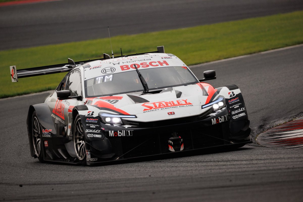 HondaJP_Live's tweet photo. #SUPERGT Rd.4
富士スピードウェイ 決勝正式結果
 
Honda HRC PRELUDE-GTが初優勝🏆
 
優勝　100号車 STANLEY TEAM KUNIMITSU（山本尚貴／牧野任祐）
2位　8号車 Team HRC ARTA MUGEN（太田格之進／大津弘樹）
5位　17号車 Astemo REAL RACING（塚越広大／野村勇斗）
9位　16号車 ARTA MUGEN（野尻智紀／佐藤蓮）
リタイア　64号車 Modulo Nakajima Racing（大草りき／イゴール・オオムラ・フラガ）
  
山本尚貴選手🗣️
「チャンスは多くないと思っていたので、仕留めるとずっと決めていたスタートで挑みました。全てがうまくいったと思います」
 
牧野任祐選手🗣️
「昨日も予選で負けて、本当にキツかったのですが、（山本）尚貴さんとTEAM KUNIMITSUで優勝出来て、本当に嬉しいです！」