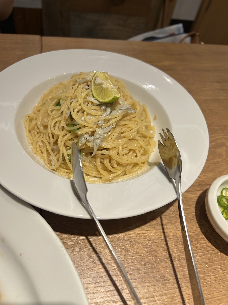 aPPLe_PiE_pp's tweet photo. 楽しかった！🎬🍷🍜 https://t.co/2kjqHuE9uV