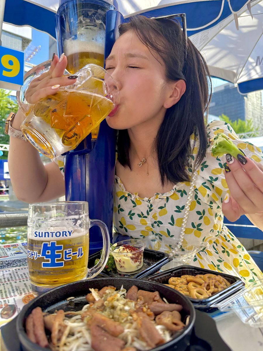 truckmeimei's tweet photo. 熱でアルコールは揮発するので
夏のビールは"ほぼノンアル"です🙂 https://t.co/YjNLUluJnr