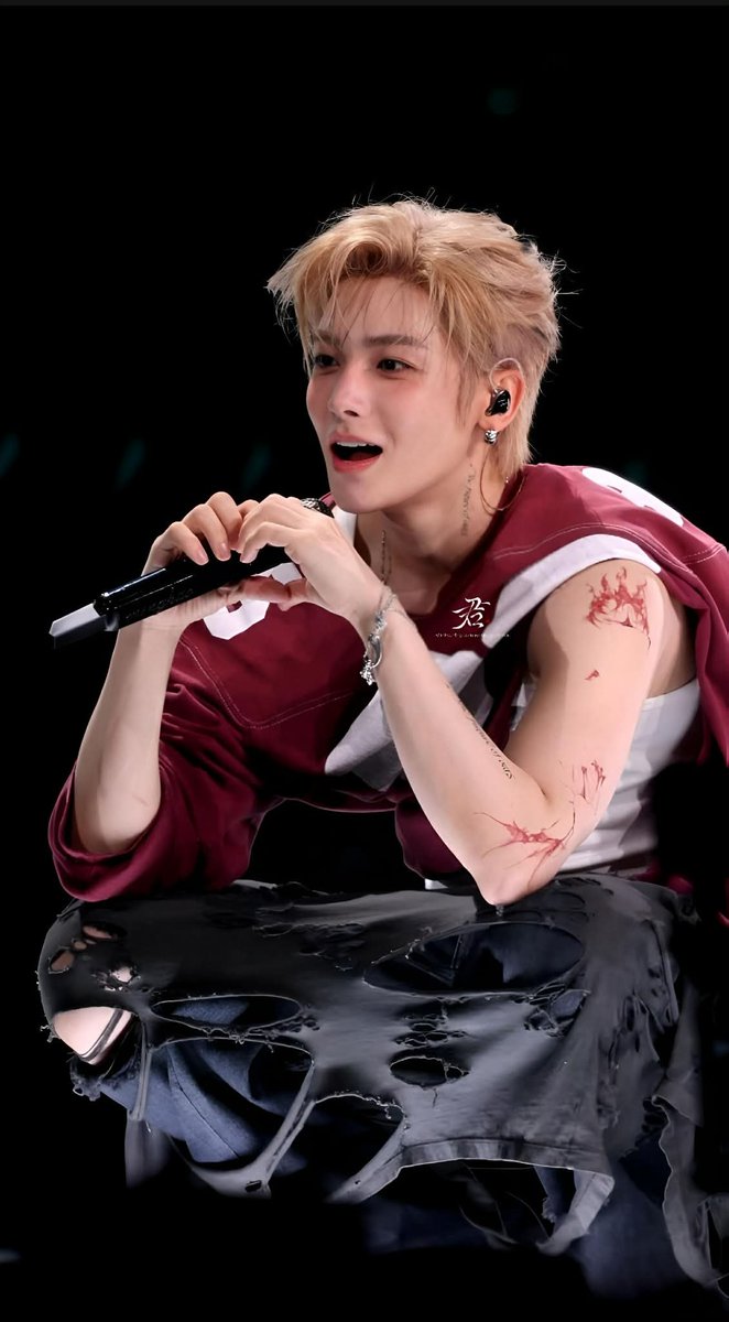 Hou Minghao Record tweet media