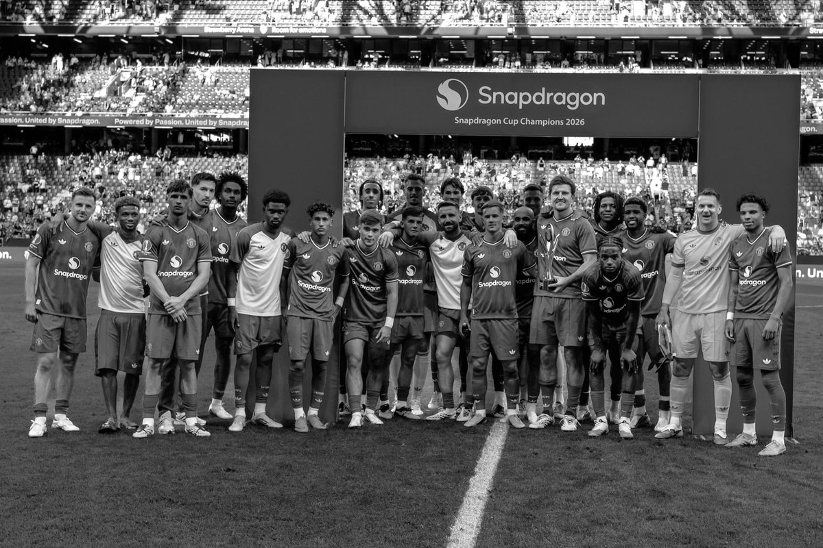 unitedBnW's tweet photo. ⚽🖤

#MUFC https://t.co/gh39d3w9JC