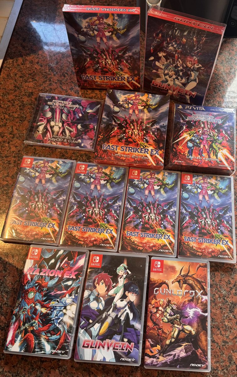 dean180503's tweet photo. One of my @ngdevteam packages got stuck at customs because I had to pay import duties but it’s arrived today 😁🎮
#physicalgamesforever #NintendoSwitch #Nintendo #PhysicalGamesMatter #GameCollecting #Shmups #STG #GamingCommunity #SwitchCollector https://t.co/gBTAMCheak
