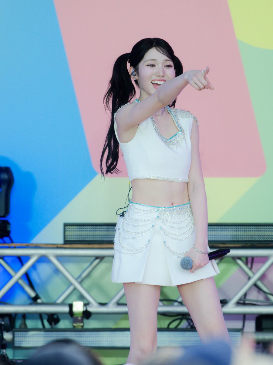 MIKAN_HENSHUBU's tweet photo. \⭐️TIF2026/ 
IS:SUEのHOT STAGE😺  

👇CHECK!! (22 Photos) 
https://t.co/7lMzYTEgC0 
#ISSUE https://t.co/FKpLd2GSe3