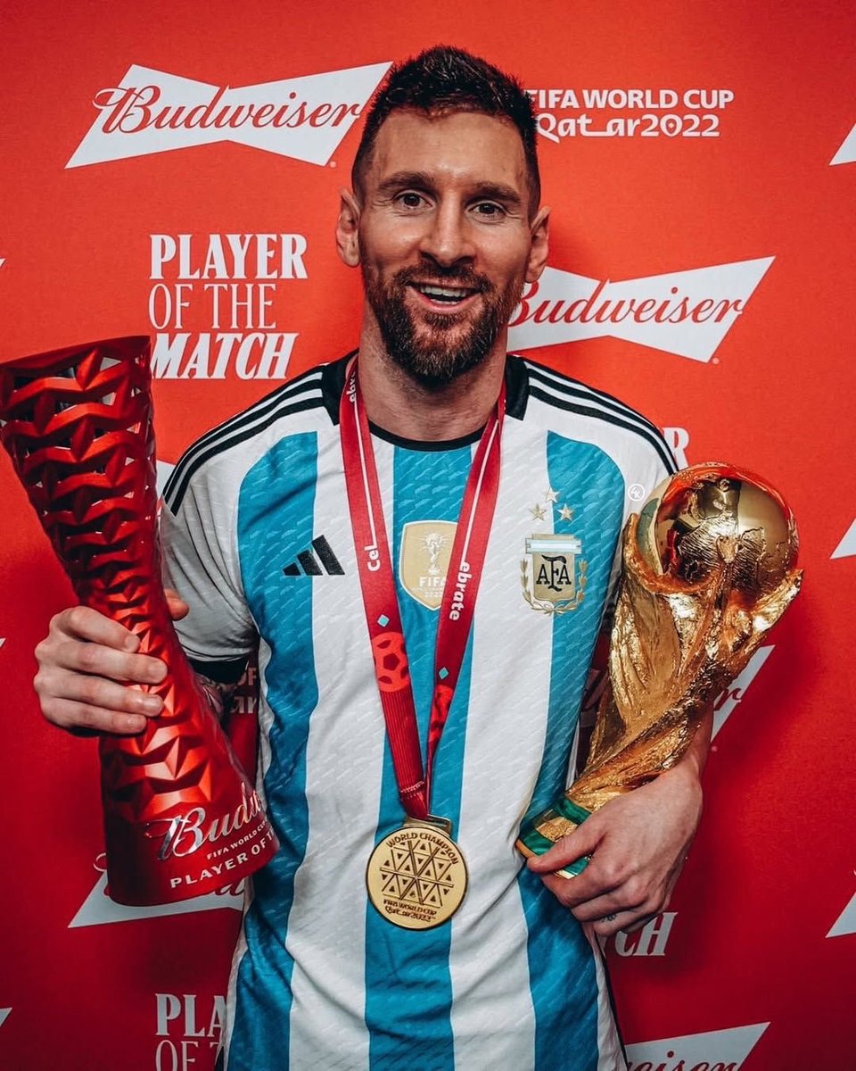 GoalVersee's tweet photo. 🚨 REMINDER: No player has ever won 11 man of the match award in the World Cup history. 

Messi left with 16. 🏅 https://t.co/7wCS0wQ0Q7