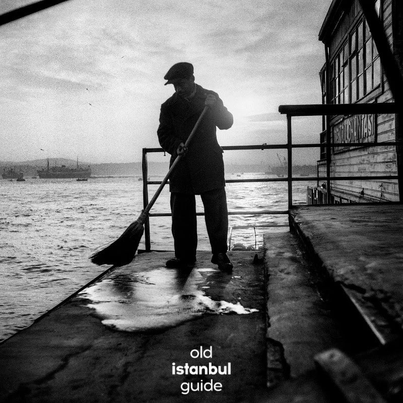oldtmsgoodvbz's tweet photo. Ara Güler imzası taşıyan İstanbul kareleri.

📅1957-1958-1959
📸Ara Güler
📍İstanbul

Iconic Istanbul moments by Ara Güler. https://t.co/435U2ybgOs