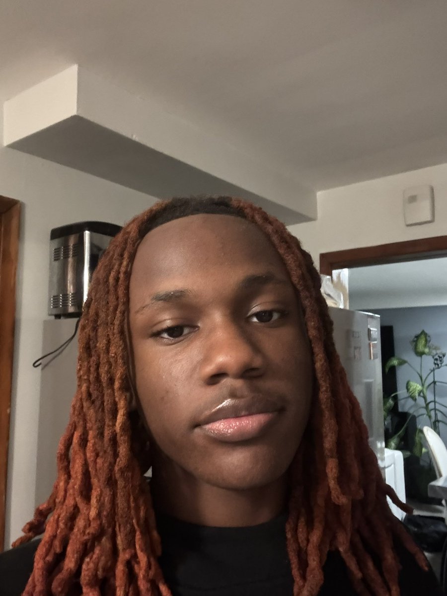itsjyairee's tweet photo. mug sits effortlessly #mlm #detroit https://t.co/NwC3IMod5U