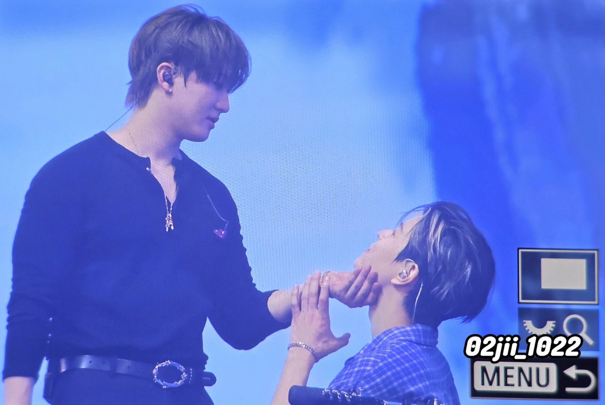 spearhyunnie's tweet photo. WTF SEUNGBIN https://t.co/nG3BrP7AIL