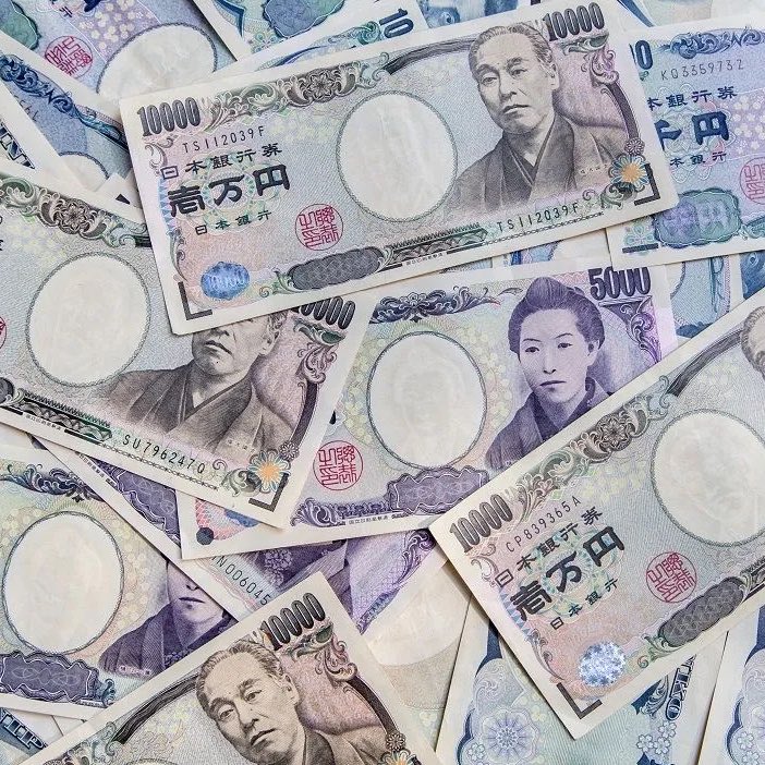 WhaleInsider's tweet photo. JUST IN: 🇯🇵🇺🇸 Japan expected to announce Monday a coordinated U.S. intervention to support the yen after it hit a 40-year low. 

The joint yen-buying follows Japan’s estimated $59,000,000,000 in prior intervention. https://t.co/YDG3OdtXpZ