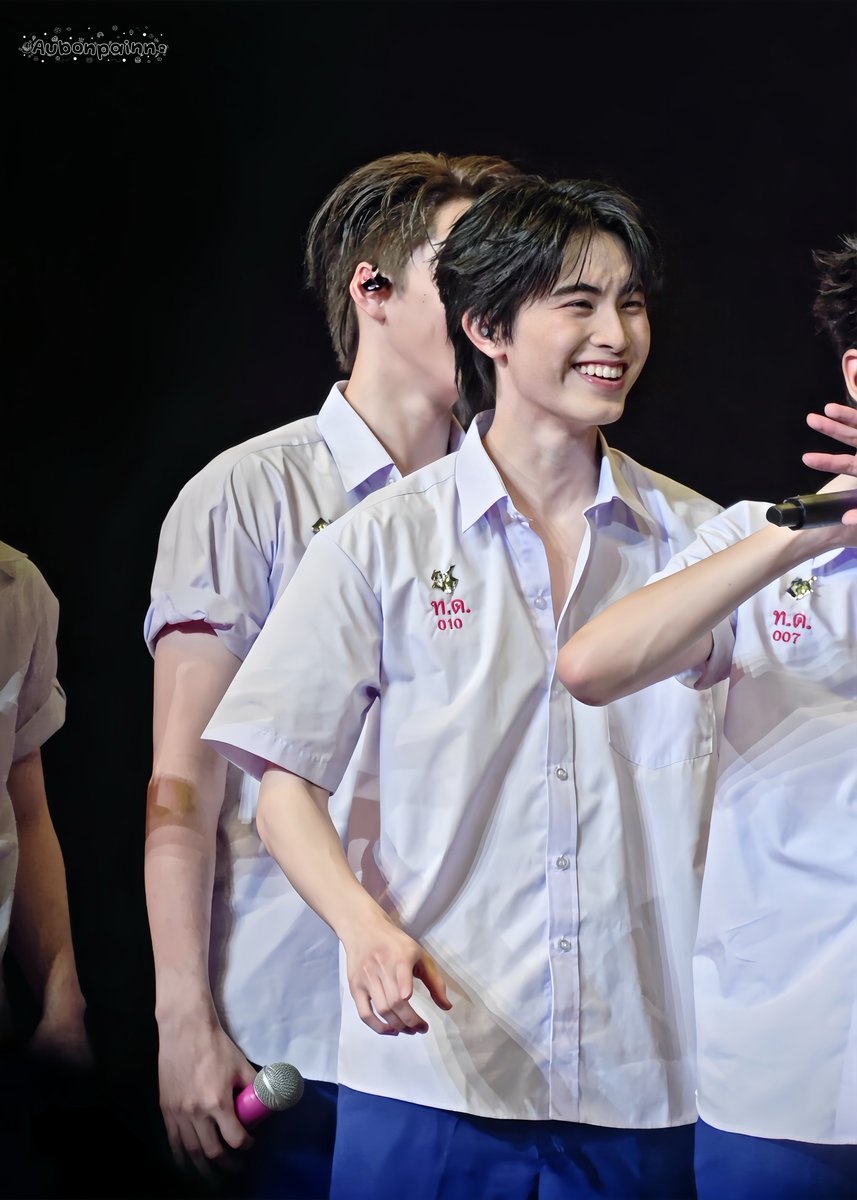 Aubonpainn's tweet photo. เราและนาย 🩷🩵🤸🏻‍♂️🕳️

#PHUTATCHAI #AAashirakorn
#BUS_LIGHTASONE https://t.co/dF3cV3cxdz