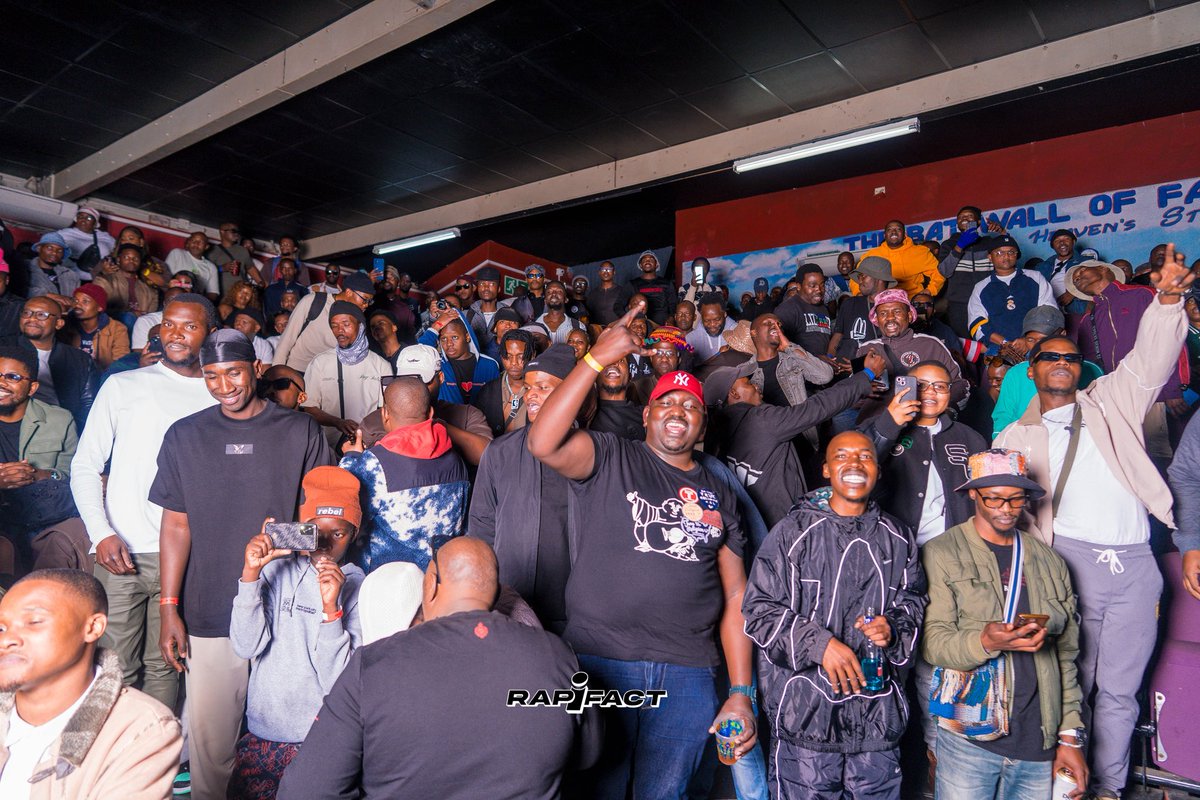 ZakweSA's tweet photo. #HoodvsHood 🔥🔥🔥 https://t.co/H9aTMWwi0u