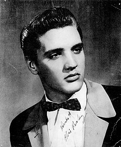 sacredchad_ig's tweet photo. Elvis Presley: "i'm not the king, Christ is the king. I'm just a singer." https://t.co/IyvTPuCKKB