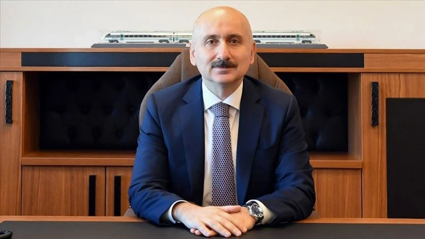 etkilihaberyeni's tweet photo. Tutuklanan gazeteci Cem Küçük'ün mesajlaşmalarında AKP'li Adil Karaismailoğlu'nun İBB'ye kayyum olarak atanacağına dair yazışmalar ortaya çıktı.

-CHP'ye kesin değil, İBB'ye kayyum atanır.

+İBB'ye kayyum Adil Karaismailoğlu dünden beri toplantıdaymış.

(Cumhuriyet) https://t.co/8tbdeQq7p4