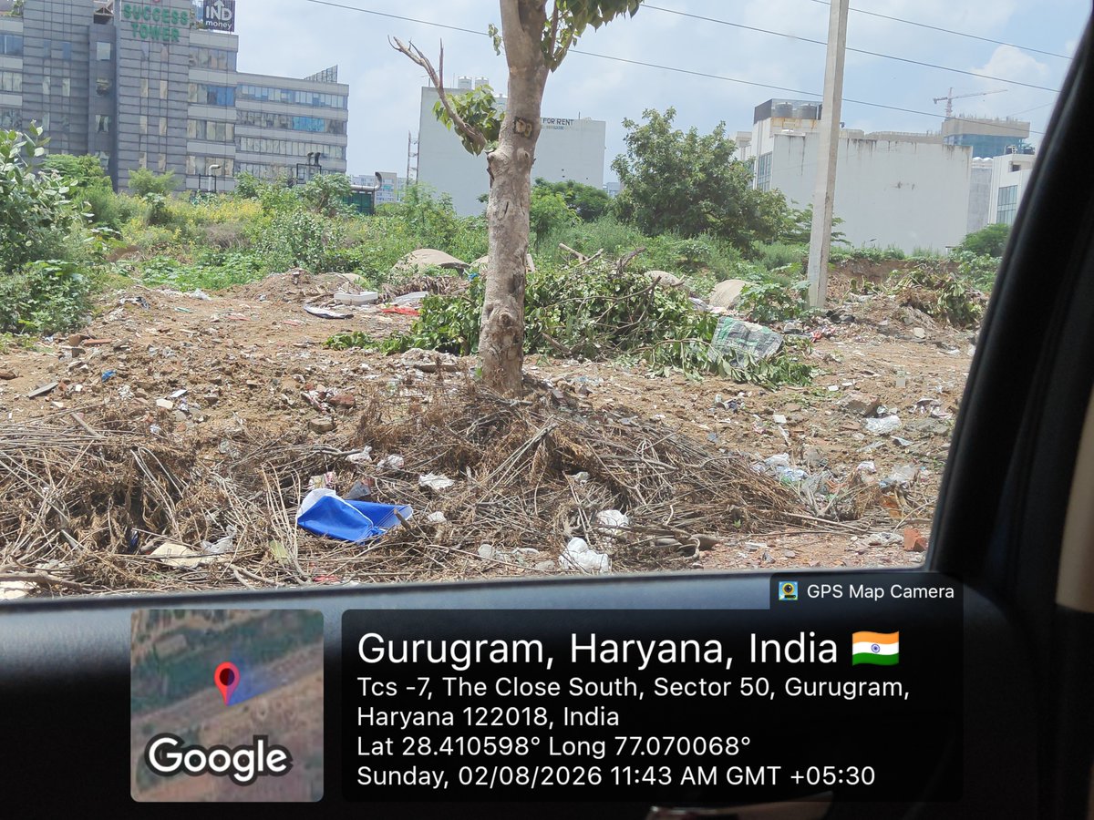 GauriSarin's tweet photo. This is GCER - SPR where @OfficialGMDA claim they have cleaned up as per report filed with @cmohry complaint cell @DiprHaryana 
Shameful ! https://t.co/jkppqrJq3V