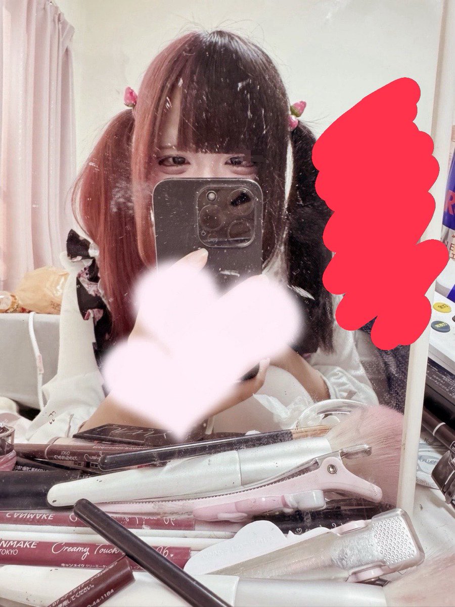 xifluv's tweet photo. 【⚠️】ネット民の理想と現実.....

#自撮り界隈 https://t.co/IkIsADWE26