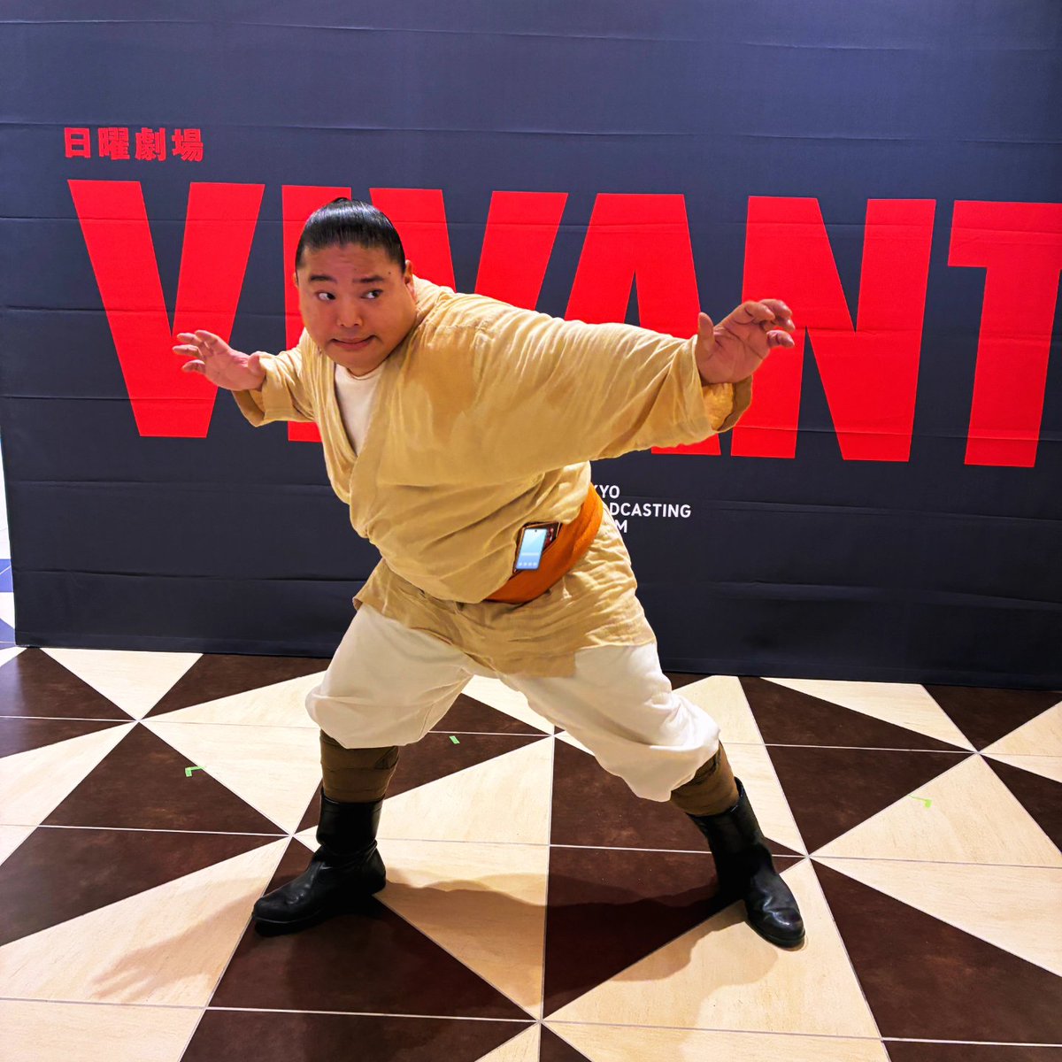 tomisakae411's tweet photo. 今夜よる21:00〜 #VIVANT 第12話放送です📺✨ ぜひご覧ください！🙌

そして、昨日・今日と『ドラムに会いに行こう in 富山』にお越しいただき、ありがとうございました🙇‍♂️✨ たくさんの方にお会いできて嬉しかったです🥺

来週は山梨でお待ちしています🤝📷✨ https://t.co/M2KmaRQkEx