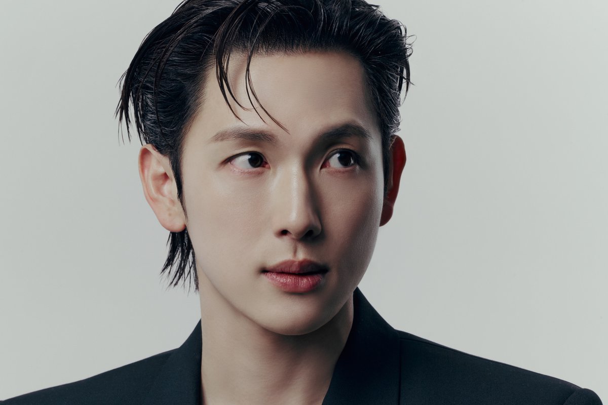 officialysw's tweet photo. YIM SI WAN | NEW PROFILE PHOTOS
⠀
#YIMSIWAN #임시완
#THEBLACKLABEL #더블랙레이블 https://t.co/F93koeAcSl