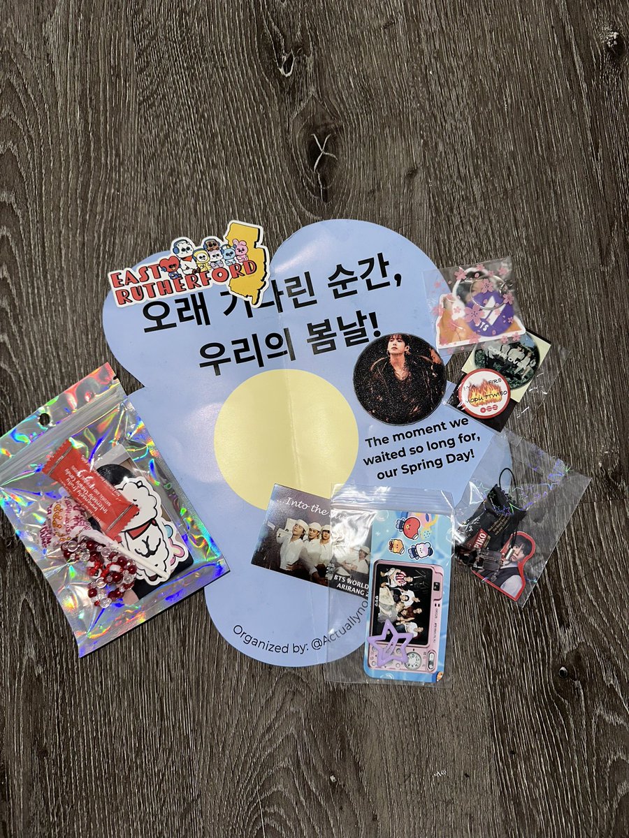 Jinnieinbloom's tweet photo. METLIFE D1

thx you to all the armies who made these freebies. https://t.co/0wYzfJJ19w