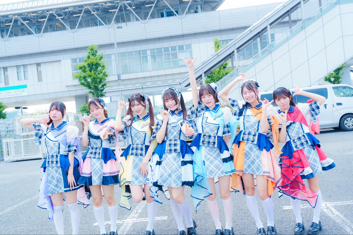 O_PaletteParade's tweet photo. #TIF2026
2日間ありがとうございました！

今年も皆さんとの最高の時間を一緒に過ごすことができて本当に嬉しかったです。

来年はもっともっと大きな景色を見られるように
チーム一同精一杯頑張ります。

改めて2日間、本当にありがとうございました！

✧• ──────────── •✧
~SMILE GARDEN~
パレサマ！
起きて笑おう果報者
フレフレ
domino
あくび
✧• ──────────── •✧ 

#パレパレ #パレパレセトリ
#TIF2026