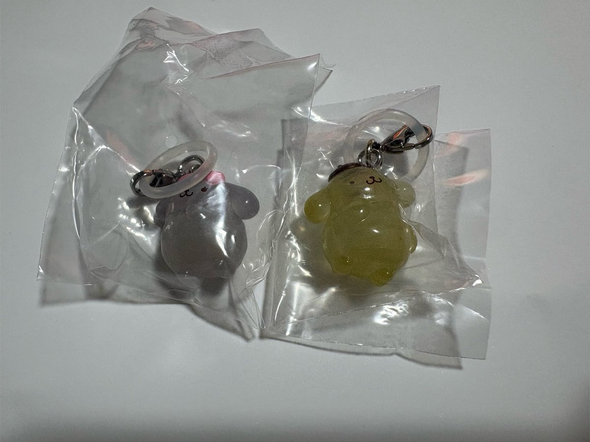 kkh_t3's tweet photo. 【交換】ポムポムプリン めじるしアクセサリー

譲：ポムポムプリンB、マカロン

求：ポムポムプリンA、マフィン

大阪(心斎橋、梅田)お手渡しもしくは郵送
お気軽にお声がけください https://t.co/jixWIByc5K