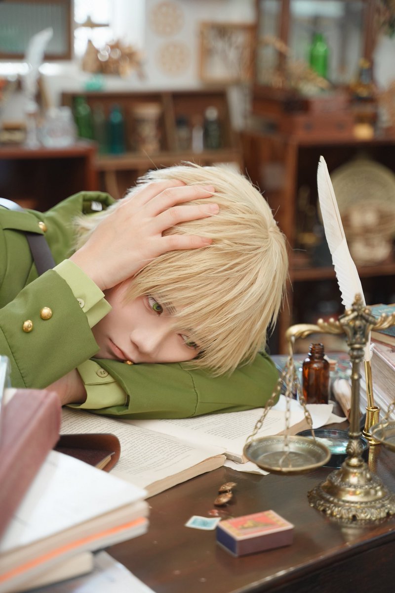 trtm_go's tweet photo. cos.aph
   邪魔すんなよ
 #スタジオロムリエンド https://t.co/FOOE35cu2v