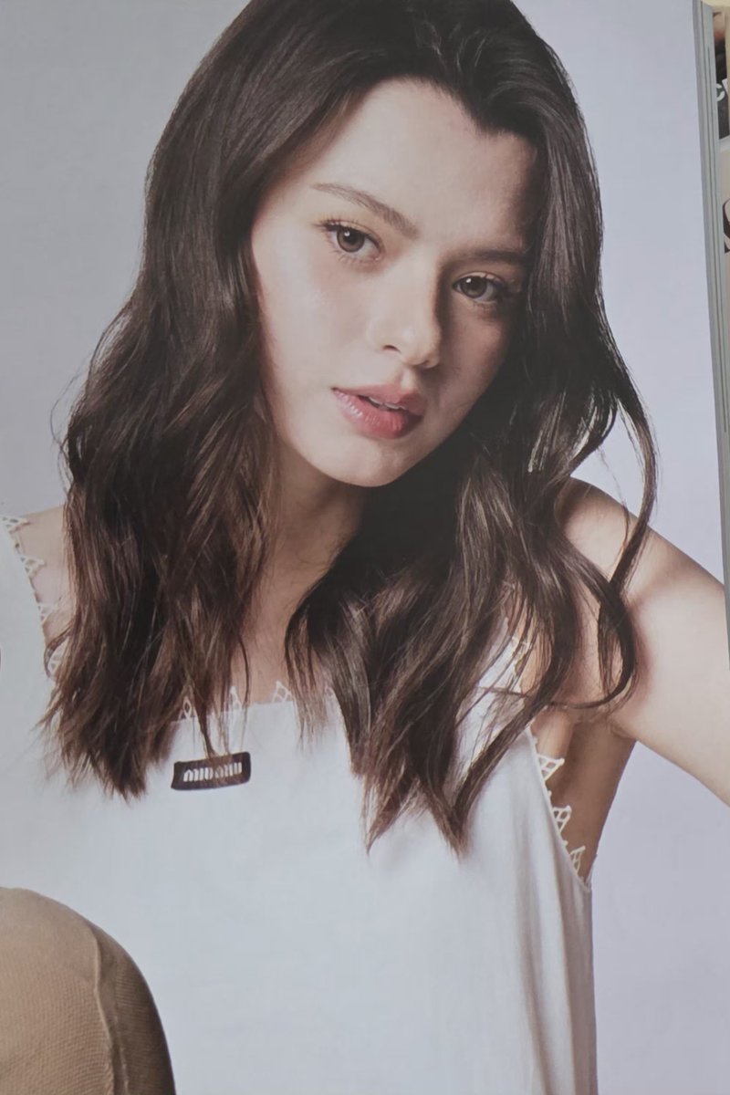 AchaomCm's tweet photo. 𝗥𝗲𝗯𝗲𝗰𝗰𝗮 𝗣𝗮𝘁𝗿𝗶𝗰𝗶𝗮 𝗔𝗿𝗺𝘀𝘁𝗿𝗼𝗻𝗴 
ก้าวนำในฐานะนักแสดงระดับโลก และผู้บริหาร 𝗕𝗲𝗰𝗸𝘆 𝗘𝗻𝘁𝗲𝗿𝘁𝗮𝗶𝗻𝗺𝗲𝗻𝘁

#beckysangels‌ #BeckyArmstrong‌
#TatlerGenT #TatlerThailand #TatlerLeadership https://t.co/M7frV2vDBt