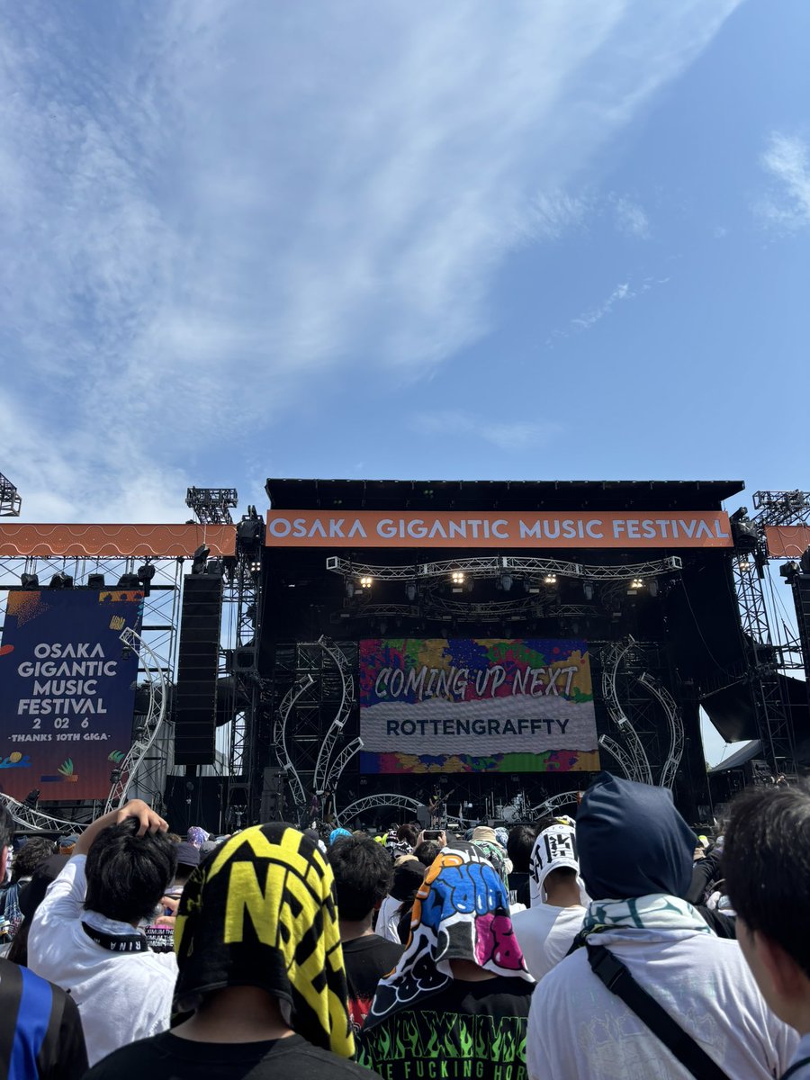 bkw06k's tweet photo. 昨日❗️
熱中症のためヘイで終了したの悔しすぎる、もう倒れるの怖いから夏フェスは当分行かんですわ٩(^‿^)۶ https://t.co/mbbE1efElE