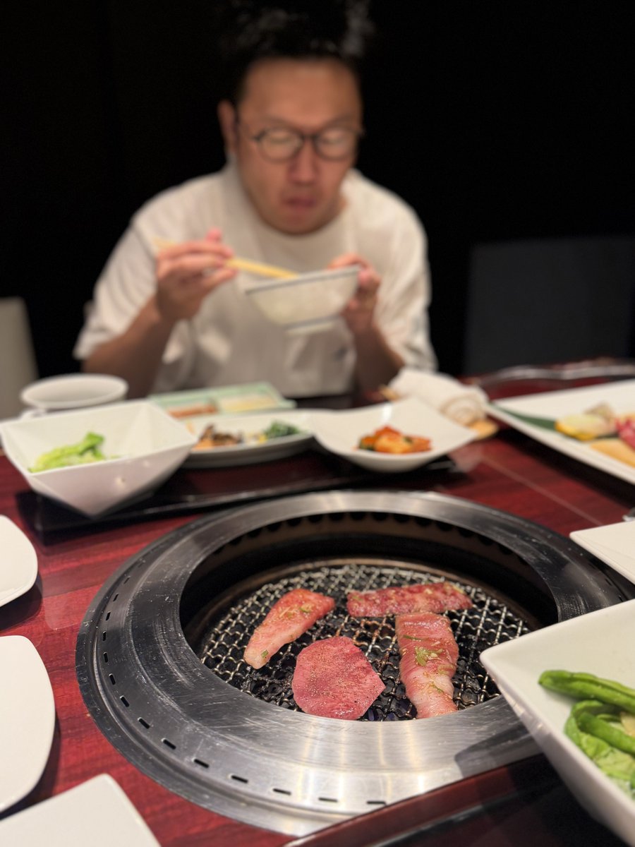 erinalion82's tweet photo. お誕生日なう！
プレゼントは、焼肉ランチと、8万円のセラミック歯です🦷😭
みんな、歯は大切にしよう‼️ https://t.co/HgIsc2ZEa6