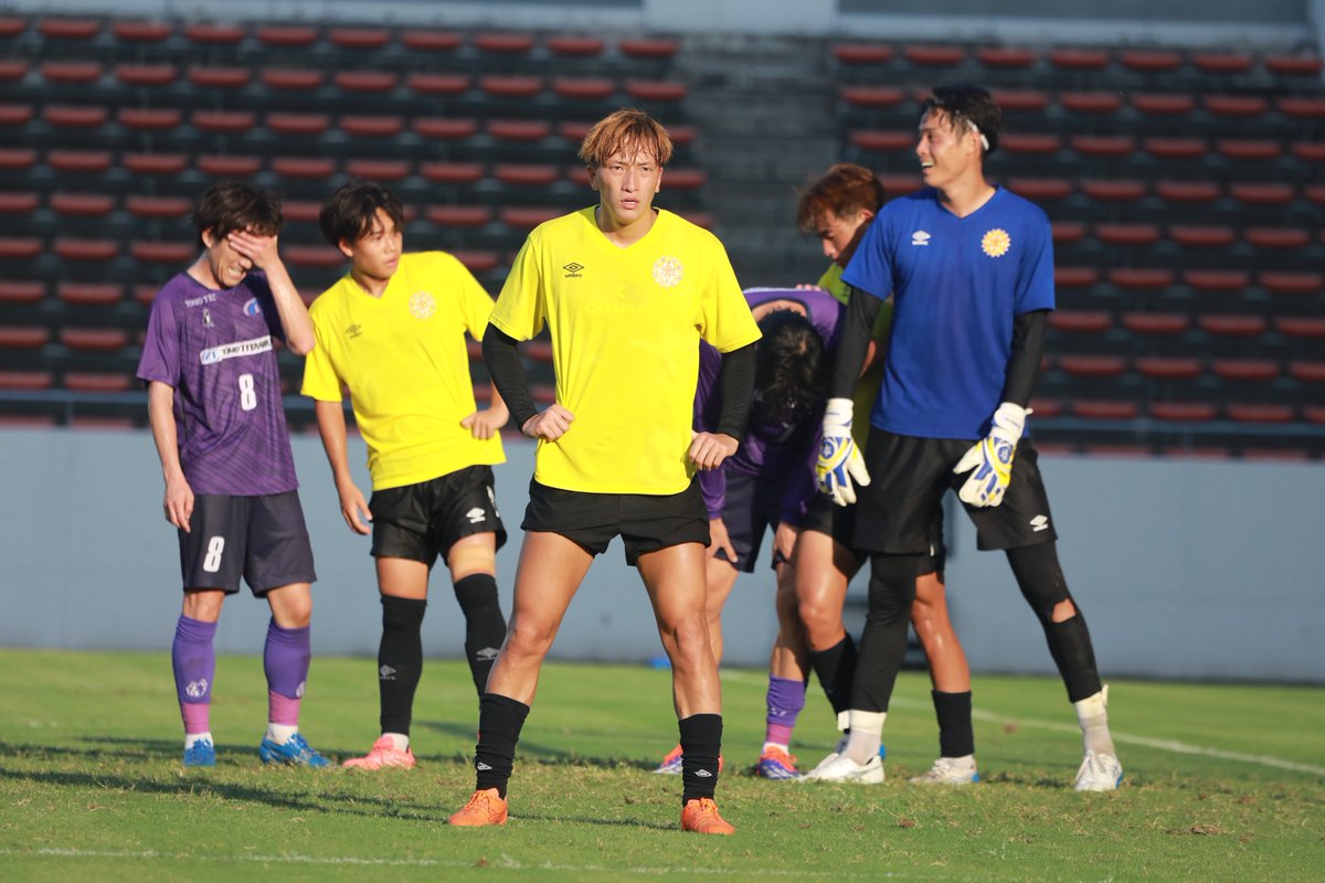Giravanz_staff's tweet photo. トレーニングマッチ結果⚽️

#ギラヴァンツ北九州 vs 東邦チタニウム
合計スコア：0-2

1本目：0-0
2本目：0-2 https://t.co/qIj2yDQilp