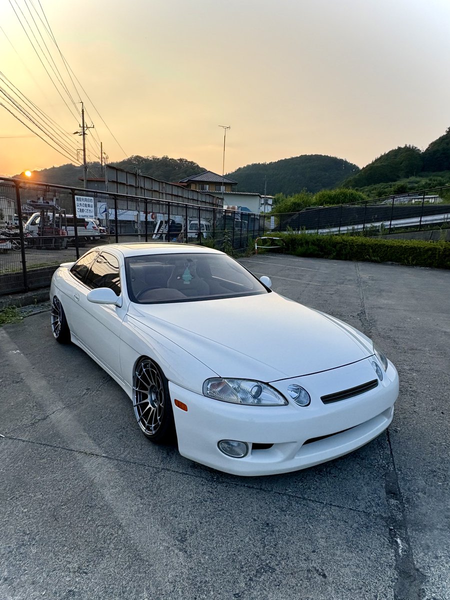 soarerer's tweet photo. ネオクラマシンを労り夕方ドライブなどした。 https://t.co/iF0sqAvNje
