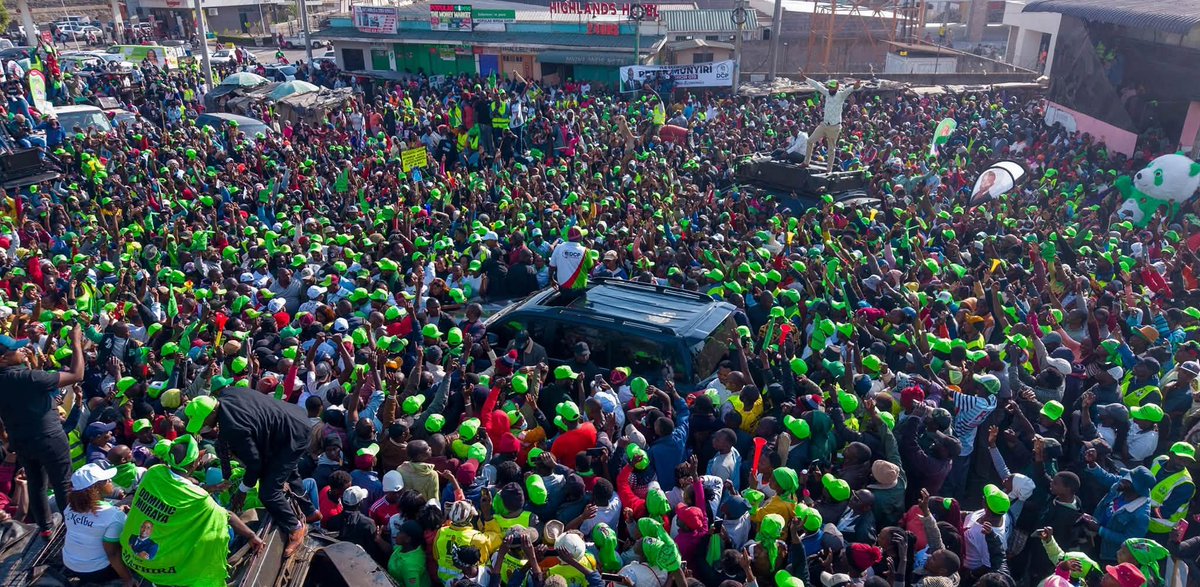 e98117's tweet photo. Riggy G you too combative,political scientist,you have proven beyond our expectation,but your tribal politics remain an offside for kenya we want .Time shall tell. https://t.co/fHLlMBlvwL