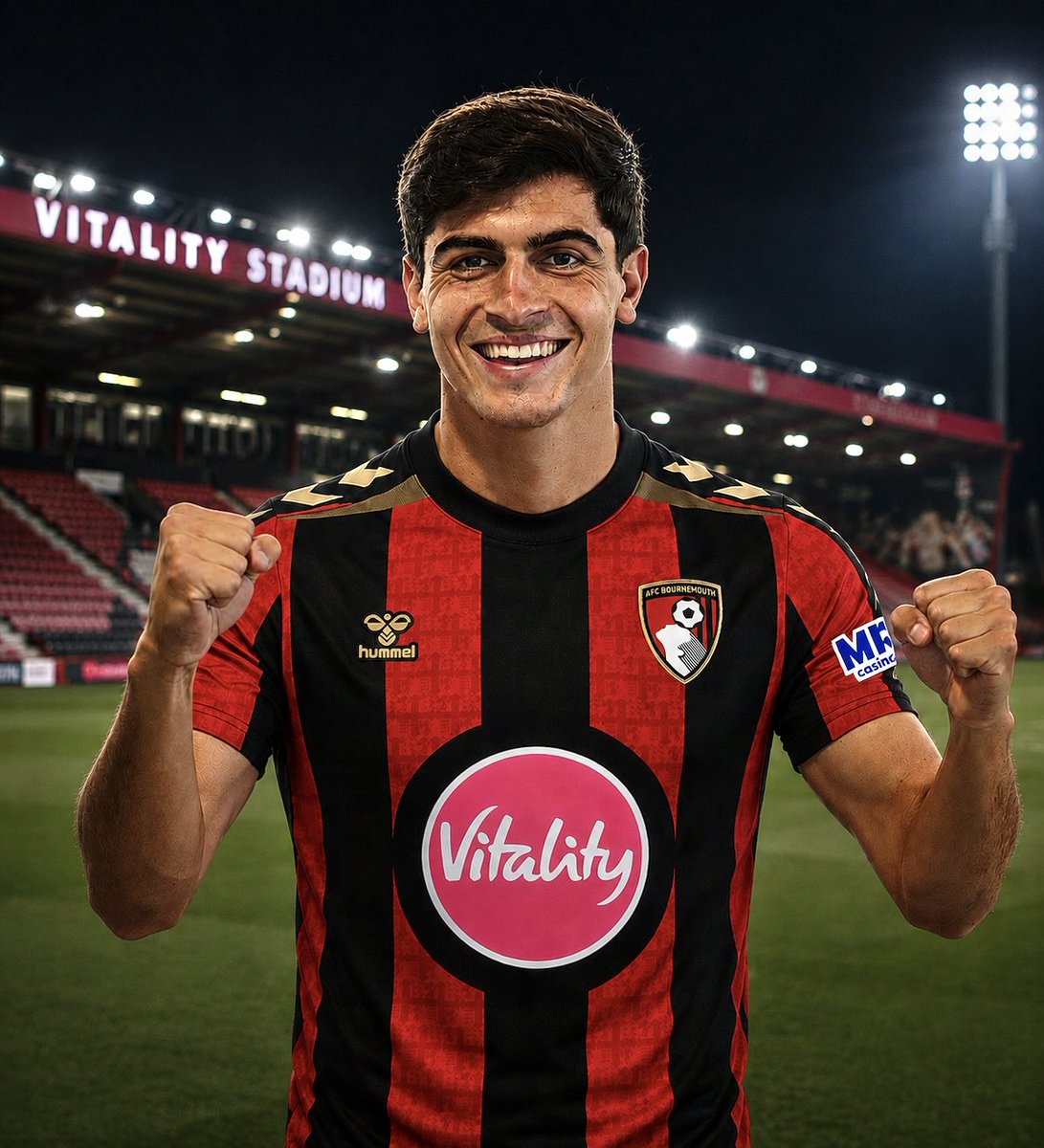 GonzaloTortosa's tweet photo. 🚨🔴⚪️ Confirmado: Juanlu Sánchez ha dado el OK al Bournemouth. 

❗️El club inglés ya tiene acuerdo con el Sevilla FC por un montante de 13M€. Variables incluidas. 💰

Juanlu Sánchez dejará el stage del Sevilla FC en Holanda las próximas horas. Se espera que hoy o mañana como tarde. 

El club se guardará un porcentaje de futura venta del canterano. 

@elchiringuitotv