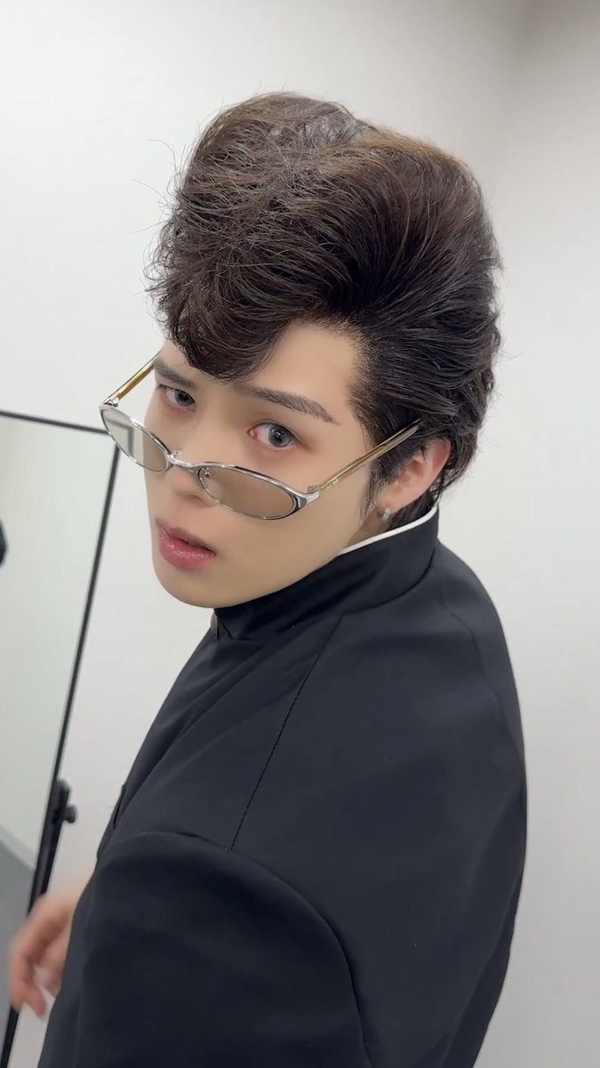 babdai_'s tweet photo. 아이시발 이게오늘뜬 케이라고? 내가이걸어떻게 이해해야하지 https://t.co/WVuZU8tJcu