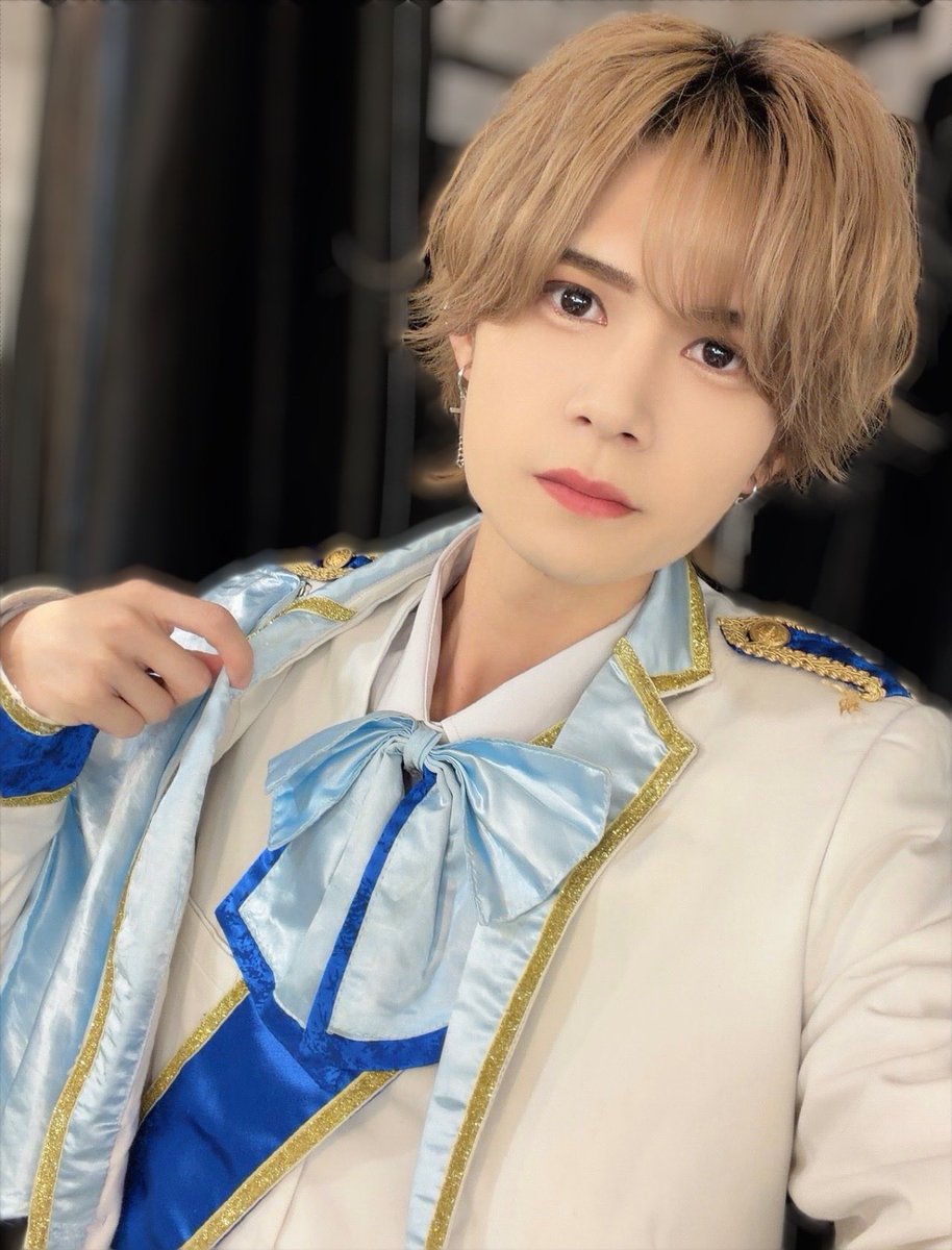 aroma_daiki's tweet photo. 8月一発目、S.U.B TOKYOさんでのライブありがとうございました✨️
3ヶ月ぶりのS.U.B TOKYOさん！こんなにも期間空いてたのか、、、また来れて嬉しかったし、なによりみんなとライブを全力で楽しめて幸せでした‼️
今月も最高に熱くなろうな〜！

次回は5日、アキバステラキューブさん！ https://t.co/Cw2apuDj7b