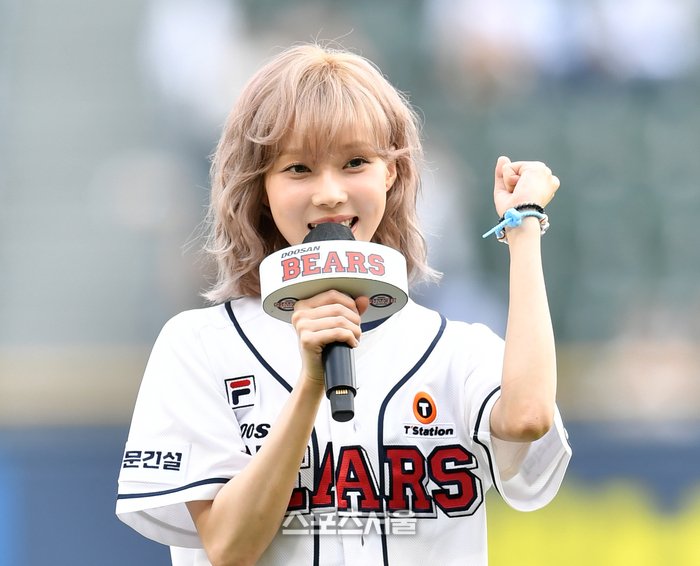 잉루 tweet media