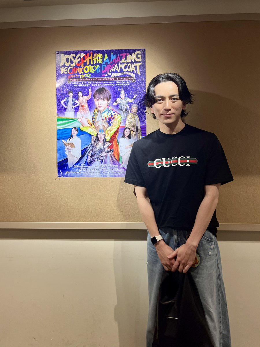 smbinfk2's tweet photo. 本日は、薮くん主演のミュージカル
『ジョセフ・アンド・アメージング・テクニカラー・ドリームコート』を観劇してきました‼️🌈✨

旧約聖書の「ヨセフ物語」をベースにした、ポップで華やかな作品🎶
たくさん笑って、たくさん元気をもらいました😊

今回は、いつもの薮くんの舞台より“アイドル・薮くん”の魅力がたっぷり詰まった作品だったような気がします👏💫
歌も華やかさも存在感も、存分に堪能しました！あと、スタイル！頭身！良すぎ！

そして、プリンシパル・アンサンブルの皆様も、それぞれの個性が光まくっていて、
舞台全体からたくさんのパワーをいただきました💥

＠kota_yabu_hsj 
素敵な時間をありがとうございました🌈✨

頭から離れないメロディー🎶
ジョジョジョーセフ♪ジョジョジョー♪