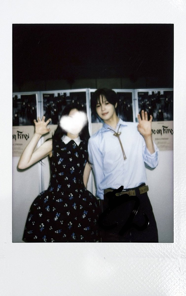 Janhaum's tweet photo. &amp;Teamとの縁の始まり🪄
いつも「楽園ゲーム」に付き合ってくれてありがとう🫶🏻

终于在Osaka和我的大狗狗合影啦

#andTEAM_K #ケイくん #케이 #andTEAM https://t.co/8Di2OQlV6I