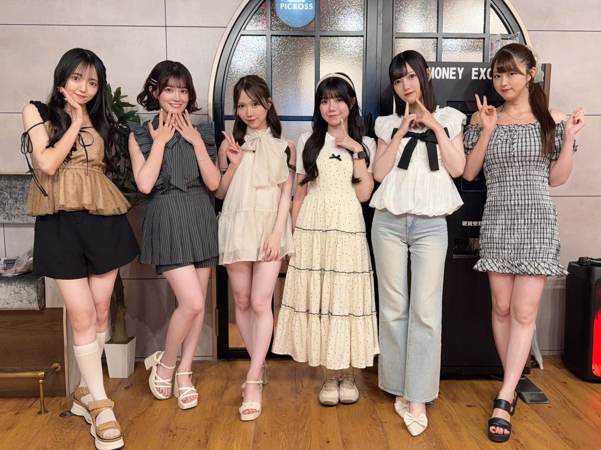 チェキ会 ありがとうございました❣️ 私服とセーラー服可愛かったかな