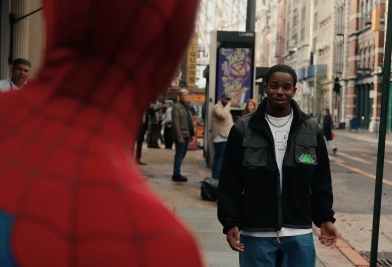Brizksie's tweet photo. We need to talk about the remarkable performance by Niyi Akin, legit stole the scene. I need to see him in more roles. https://t.co/cxY8H4V2LL