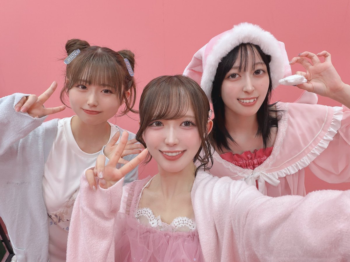 tanda_hazuki's tweet photo. ⋱#キャラミクス 先行お披露目イベント🌙⋰

終始癒し空間で皆さん優しくて
すごくゆったりとした時間でした🥱🤍
みんなすやすやリラックスしてもらいたくて 
なるべく大きな声出さないように気をつけとった.ᐟ.ᐟ

これからの 展開も楽しみですね.ᐟ.ᐟ🎀 https://t.co/idk8WQmhLe