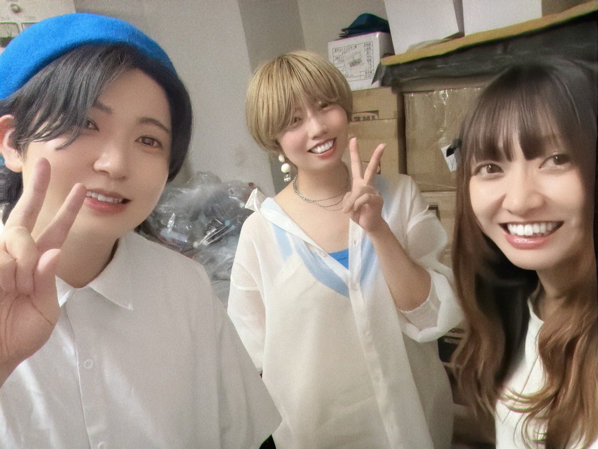 drum_sume's tweet photo. 【Orbit参戦御礼】
Яay frontさん初主催LIVEへ出演させて頂きました！

急遽スペシャル大学先輩後輩コラボと変わりましたが、3人編成から成るアコースティックバンドならではのパフォーマンスをご覧頂けたと思います🎸🎹🥁

PONくん、こむぎちゃん、Яay frontの皆様、本当にありがとうございました🪐 https://t.co/v3iaHKXvwg