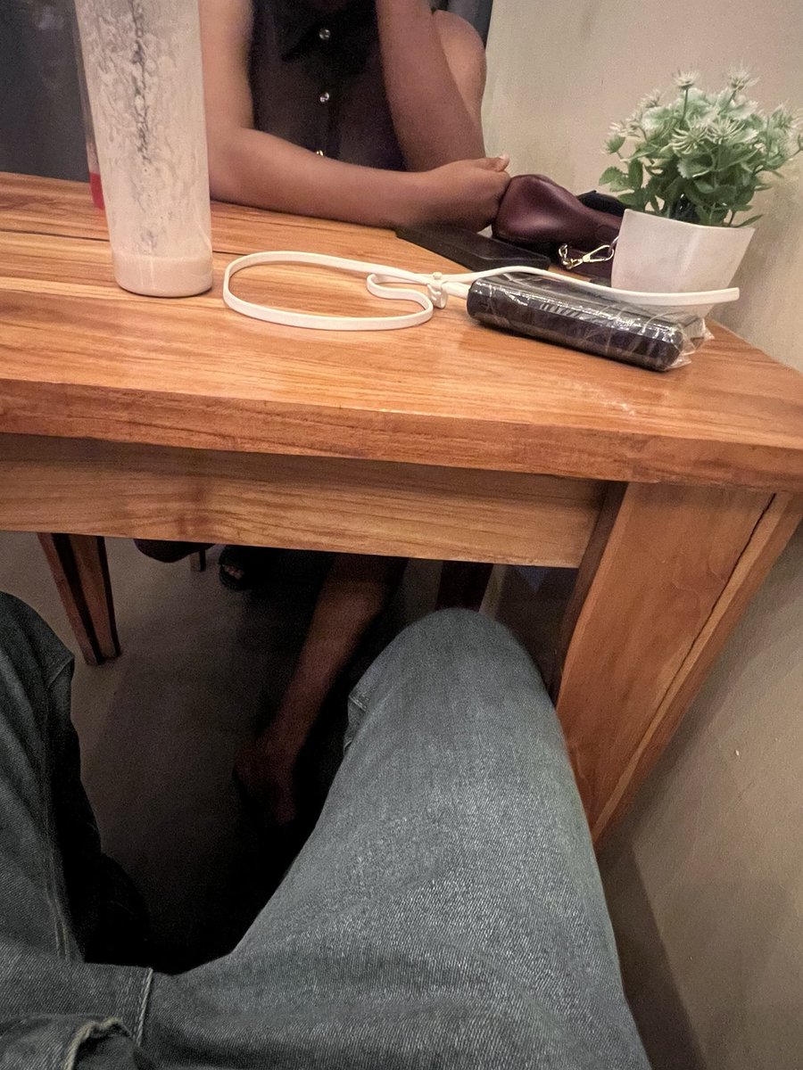 TeddyyEx's tweet photo. Happy Sunday ✝️🛐..,I hope you go to church today 

#fypシ゚viral https://t.co/NRqhVzHolS