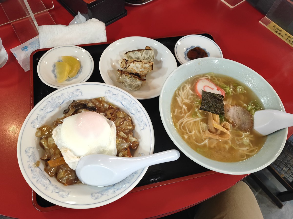 Ver2081074759's tweet photo. 富山県南砺市 福光駅前
中華菜館チュー
ランチ 彩りセット
中華飯
|ωΦ*)ｺｿｰﾘ･･･木曜休み https://t.co/sFS8il29Wj
